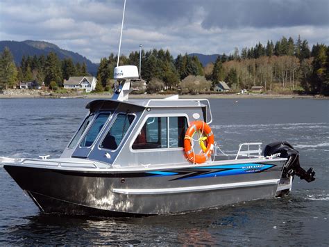 aluminum cabin boats